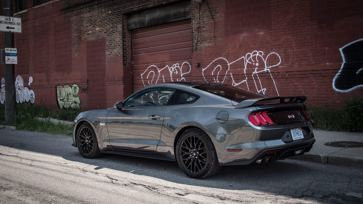 2018-ford-mustang-gt-49