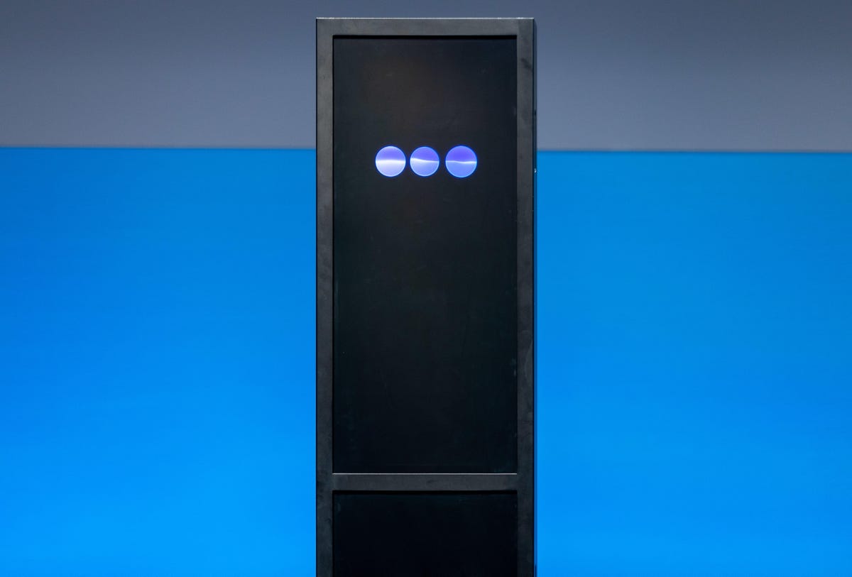 IBM Debater looks somewhat like the alien monolith in 2001: A Space Odyssey, only with animated bouncing blue circles to denote activity. Behind the scenes, Debater uses a group of powerful machines on IBM's cloud-computing infrastructure.