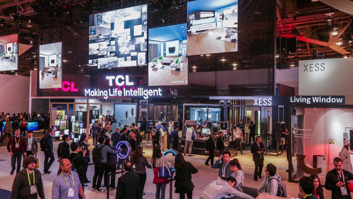 028-big-booths-of-ces-2019-central-hall-lvcc