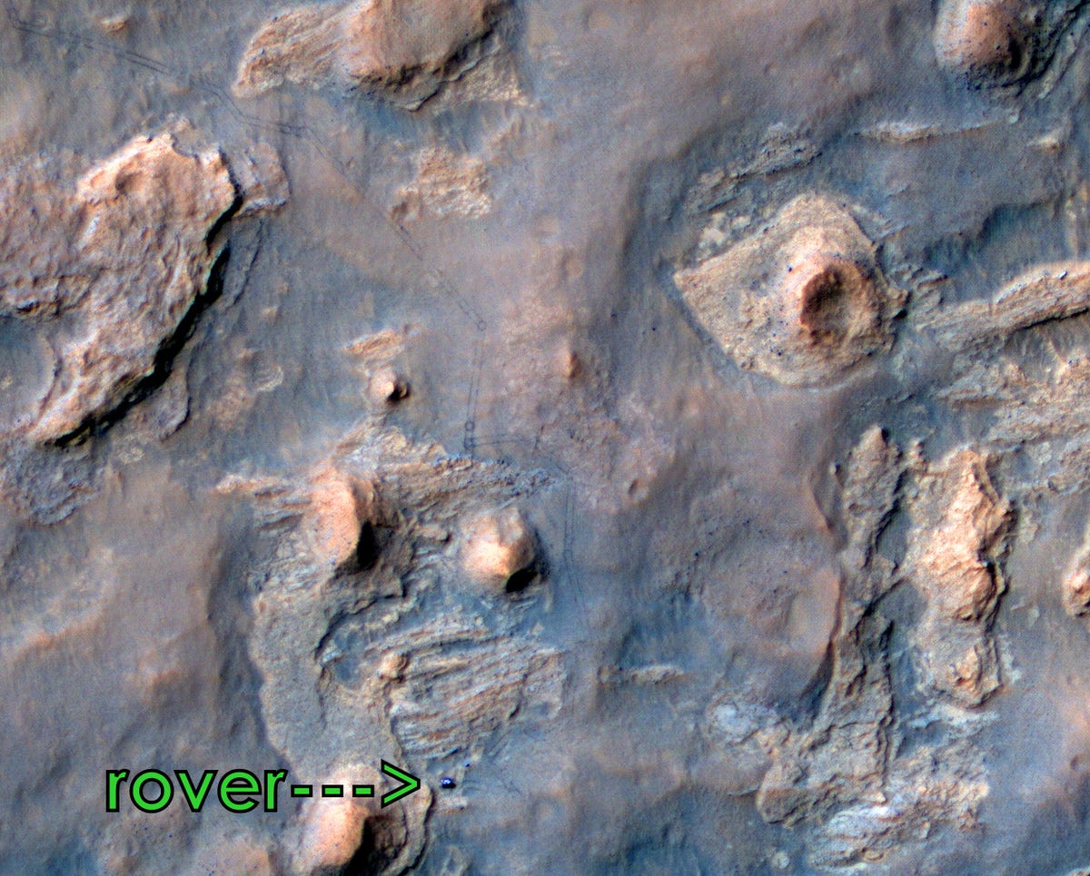 Image of Curiosity from orbiter
