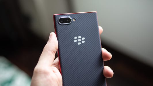 blackberry-key-2-two-le-5