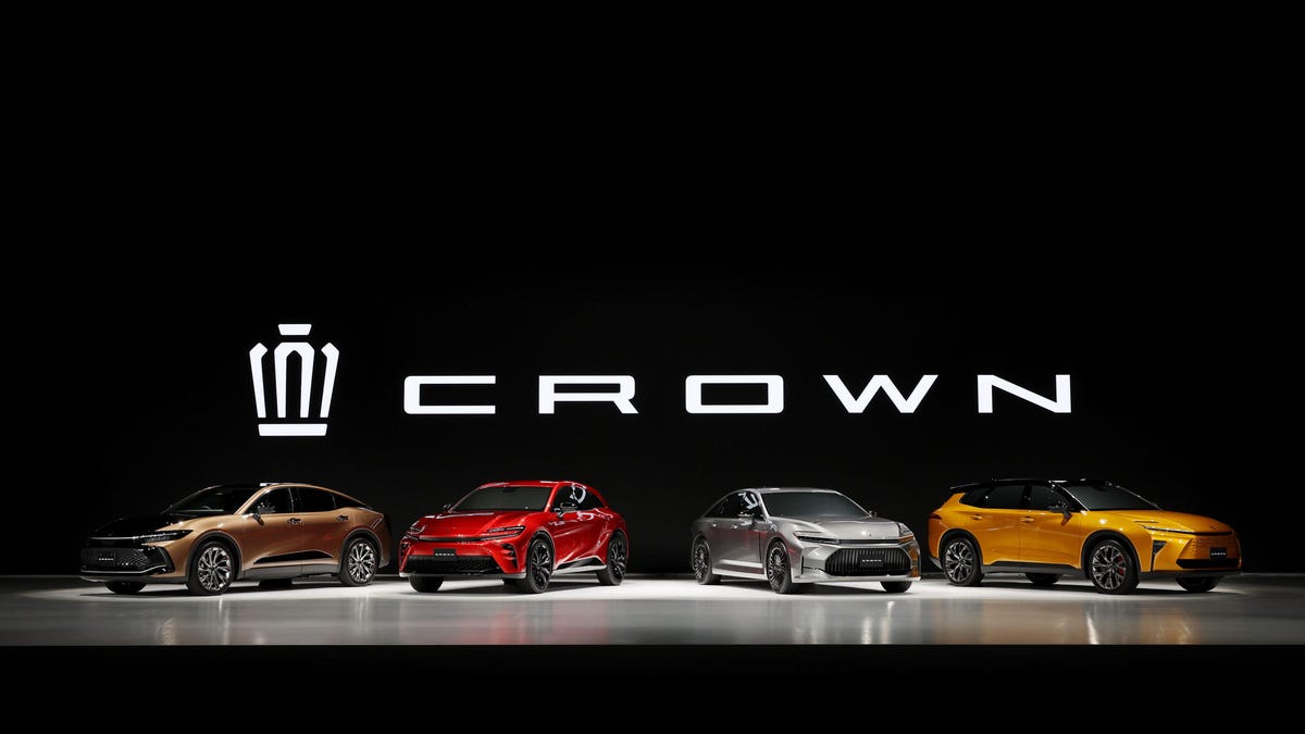 Japanese Toyota Crown Series of sedans and SUVs lined up together