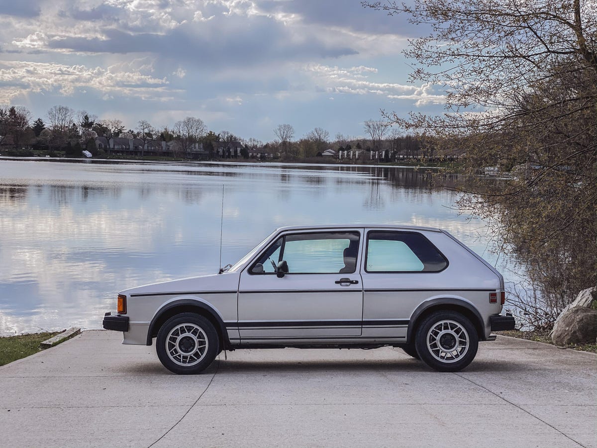 1985 VW GTI - profile view