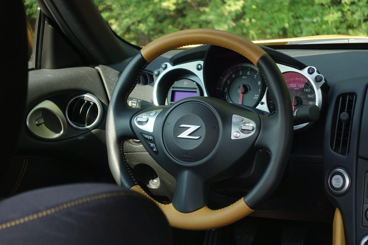 2018 Nissan 370Z Heritage Edition