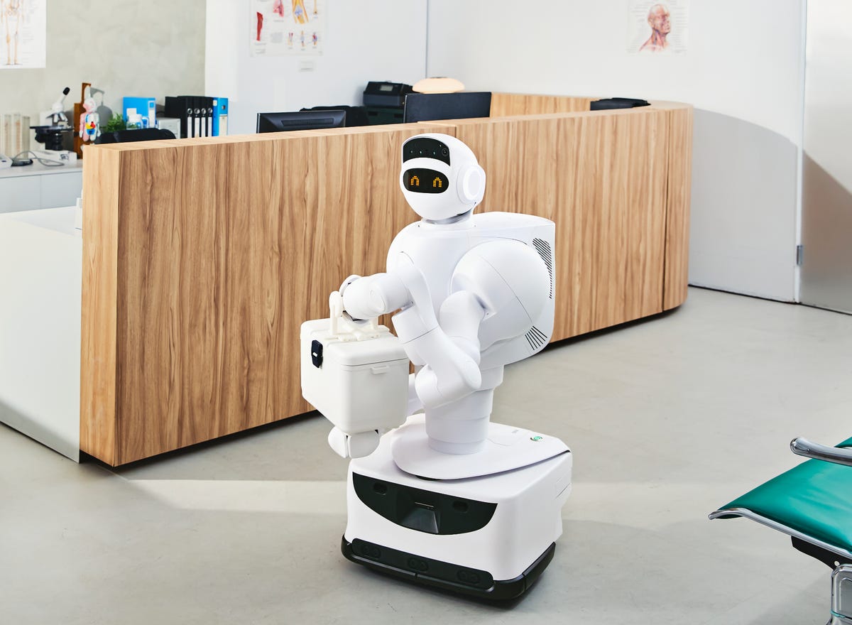 Aeo elderly care assistant robot at CES 2023