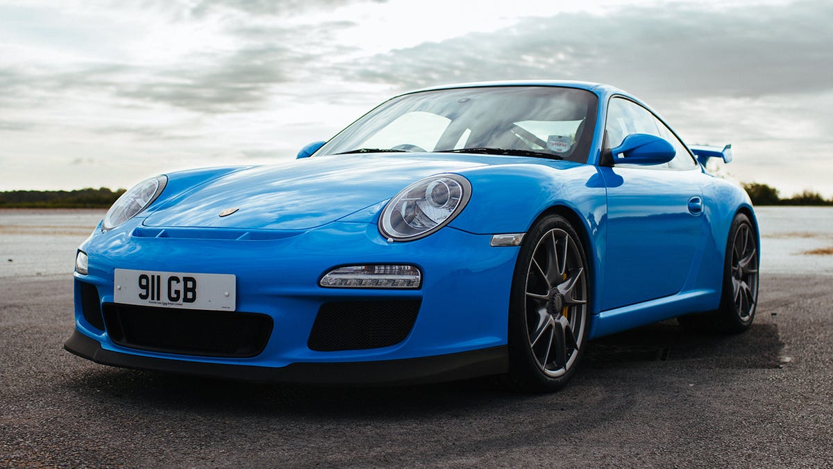 Porsche 911 997 GT3: The last of a breed - CNET