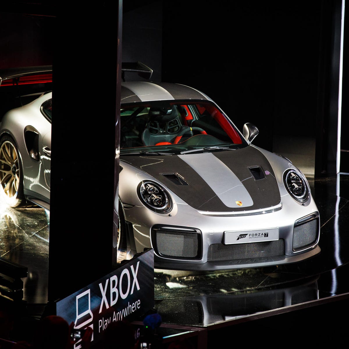 2018 Porsche 911 GT2 RS unveiled as Forza Motorsport 7 cover car - CNET