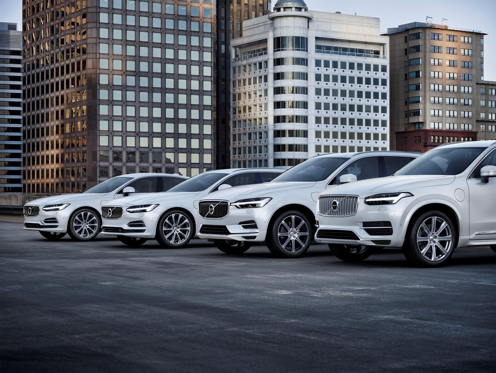 volvo-t8-plug-in-lineup