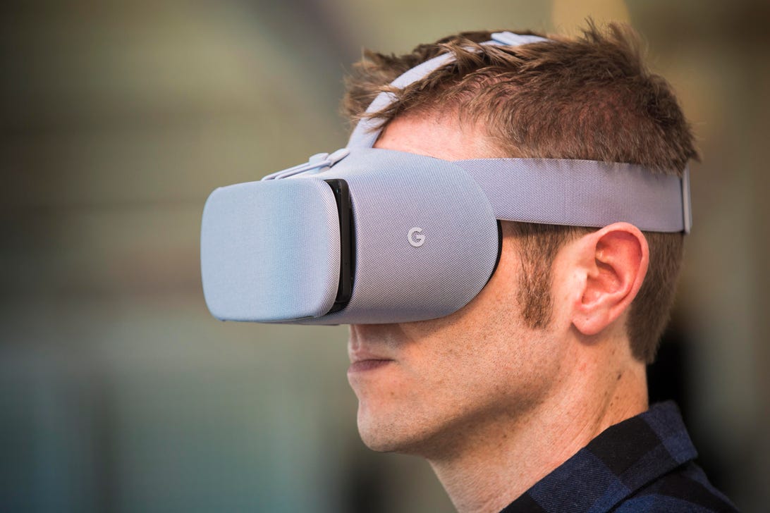Google experiments are turning Daydream into a big-boy VR headset