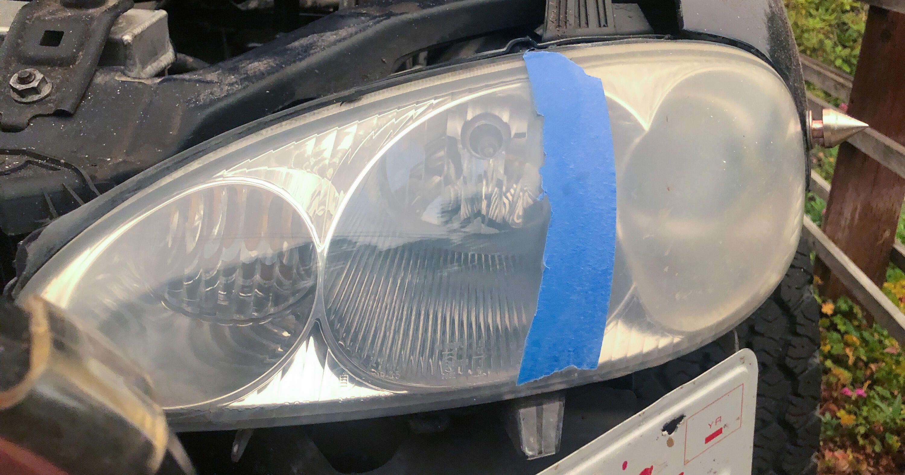 how to get spray paint off car headlights