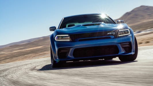 2020-dodge-charger-hellcat-widebody-3