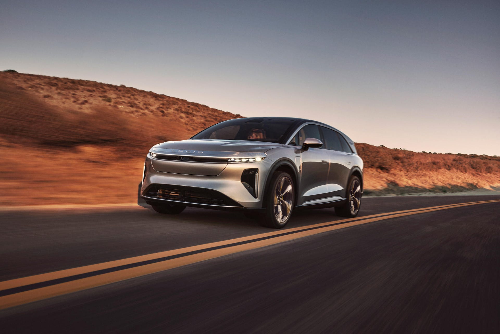 2024 Lucid Gravity Electric SUV revealed