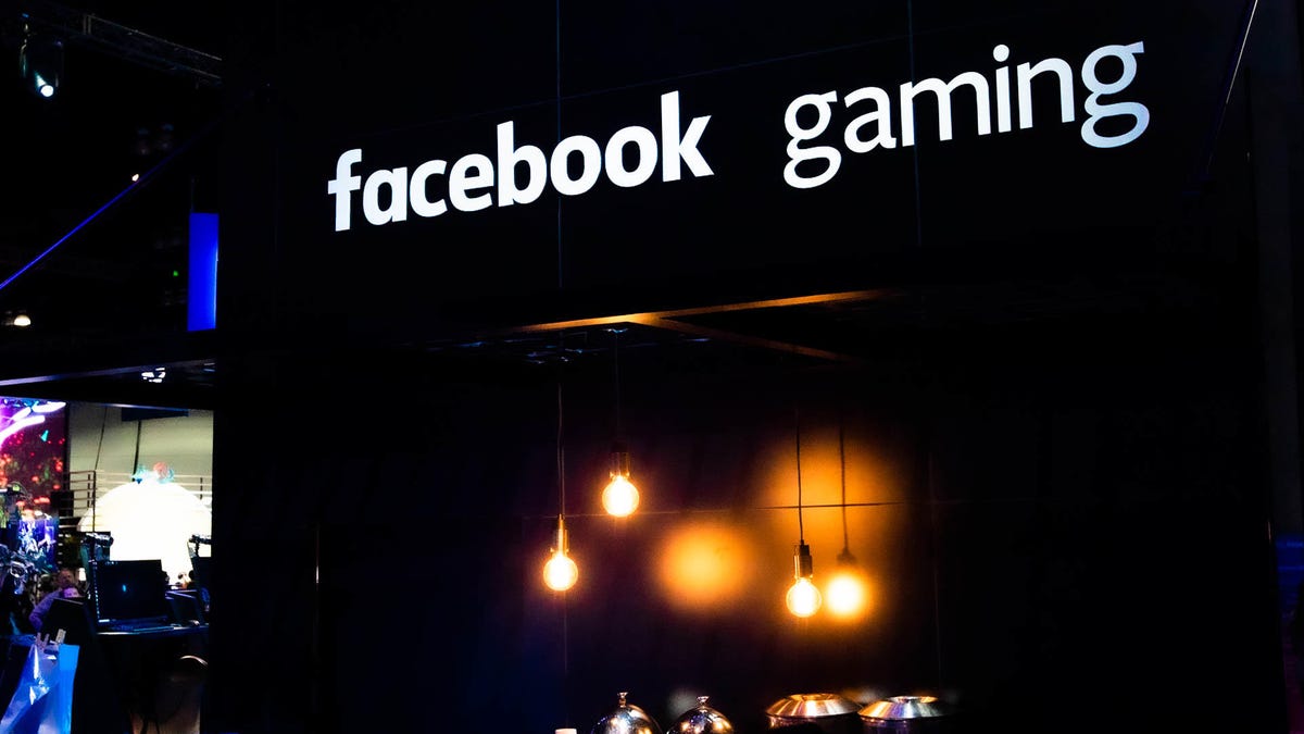 Facebook is boosting its Gaming service to help players stay connected at home. 