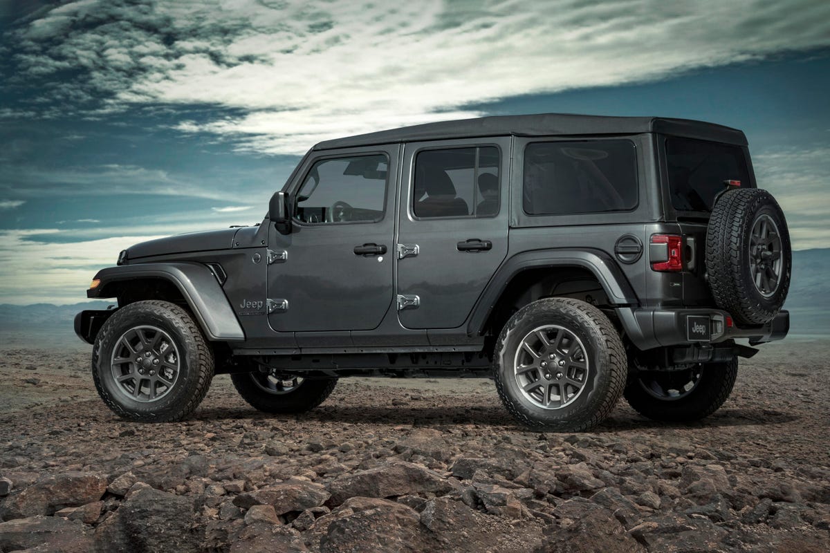 2021 Jeep Wrangler 80th Anniversary Edition gets down with gray - CNET