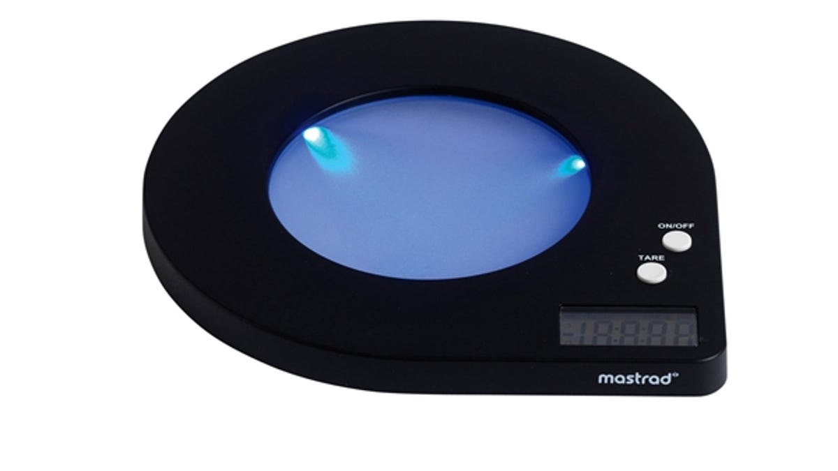 Shine a spotlight on food prep with the Mastrad Electric Backlit Scale.