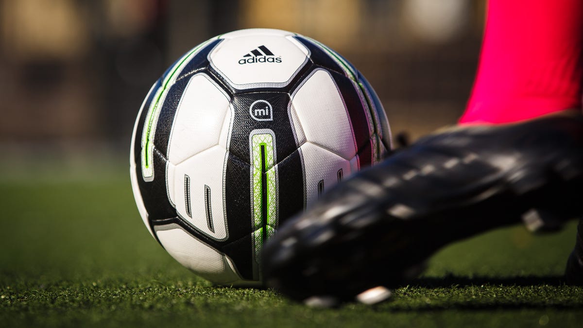 Adidas Smart Ball review: comes at price - CNET