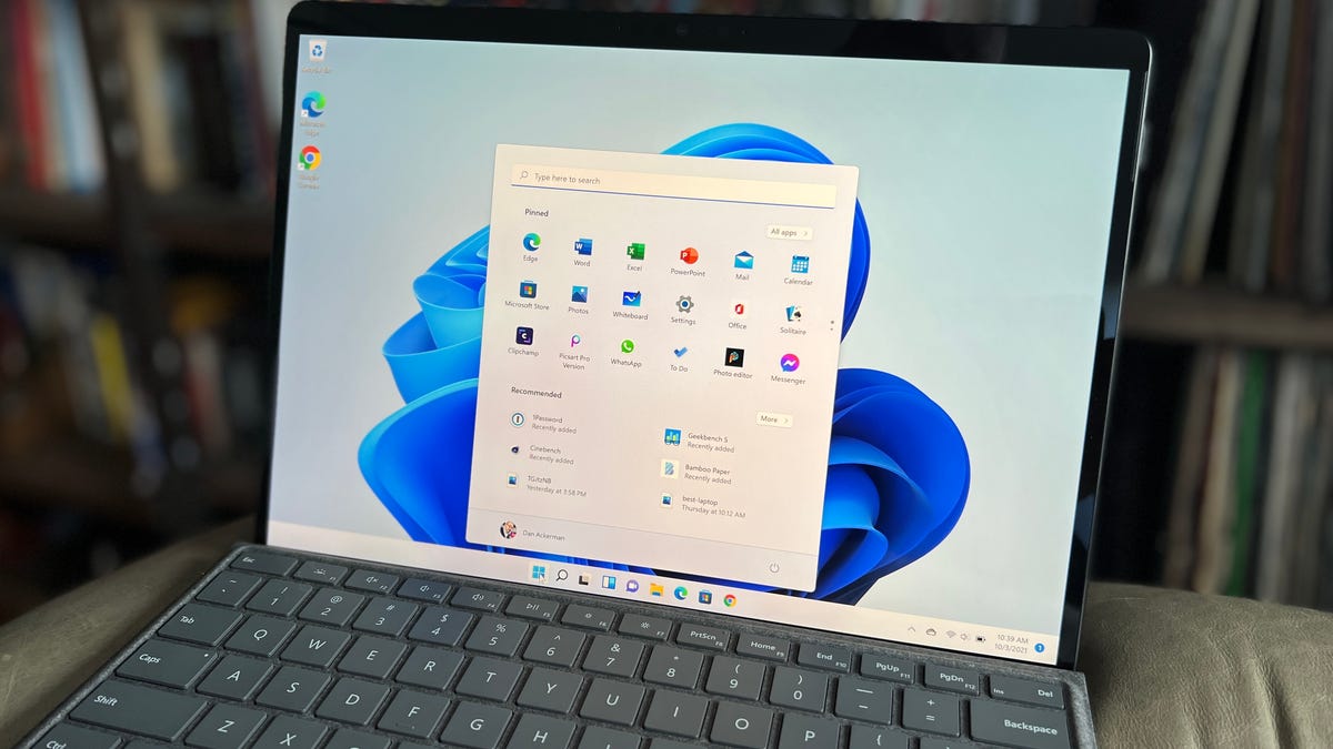 How to install Windows 11 with an or a bootable - Video - CNET