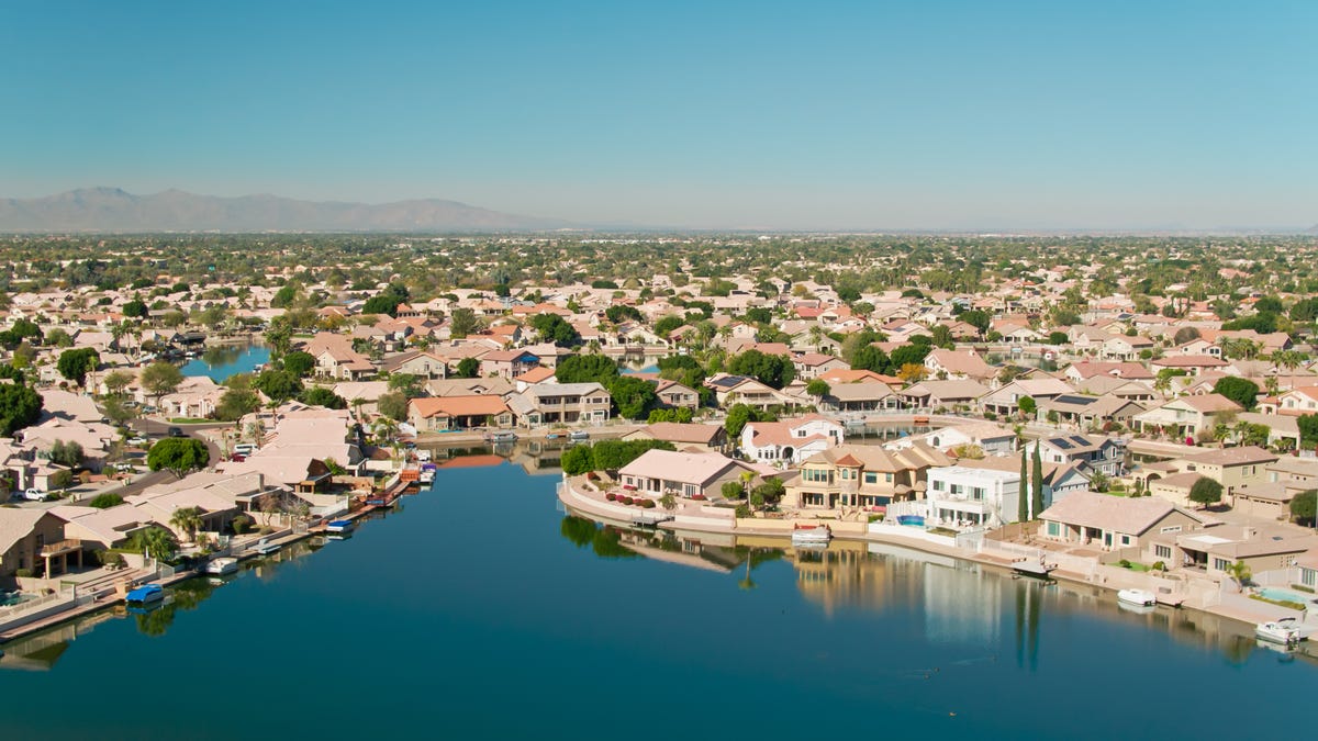 Aerial view of lakefront homes in Glendale, Arizona