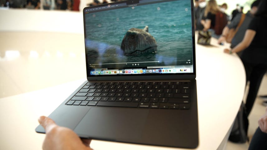 Hands-On With Apple's New M2 MacBook Air