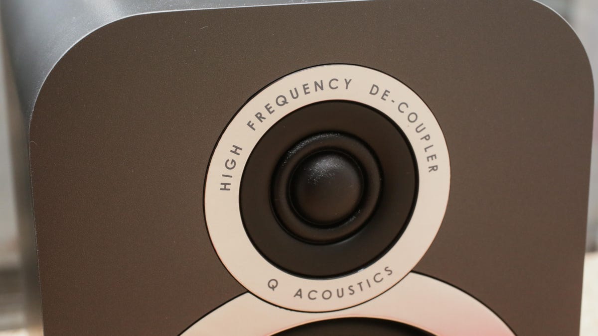 03-q-acoustics-3020i