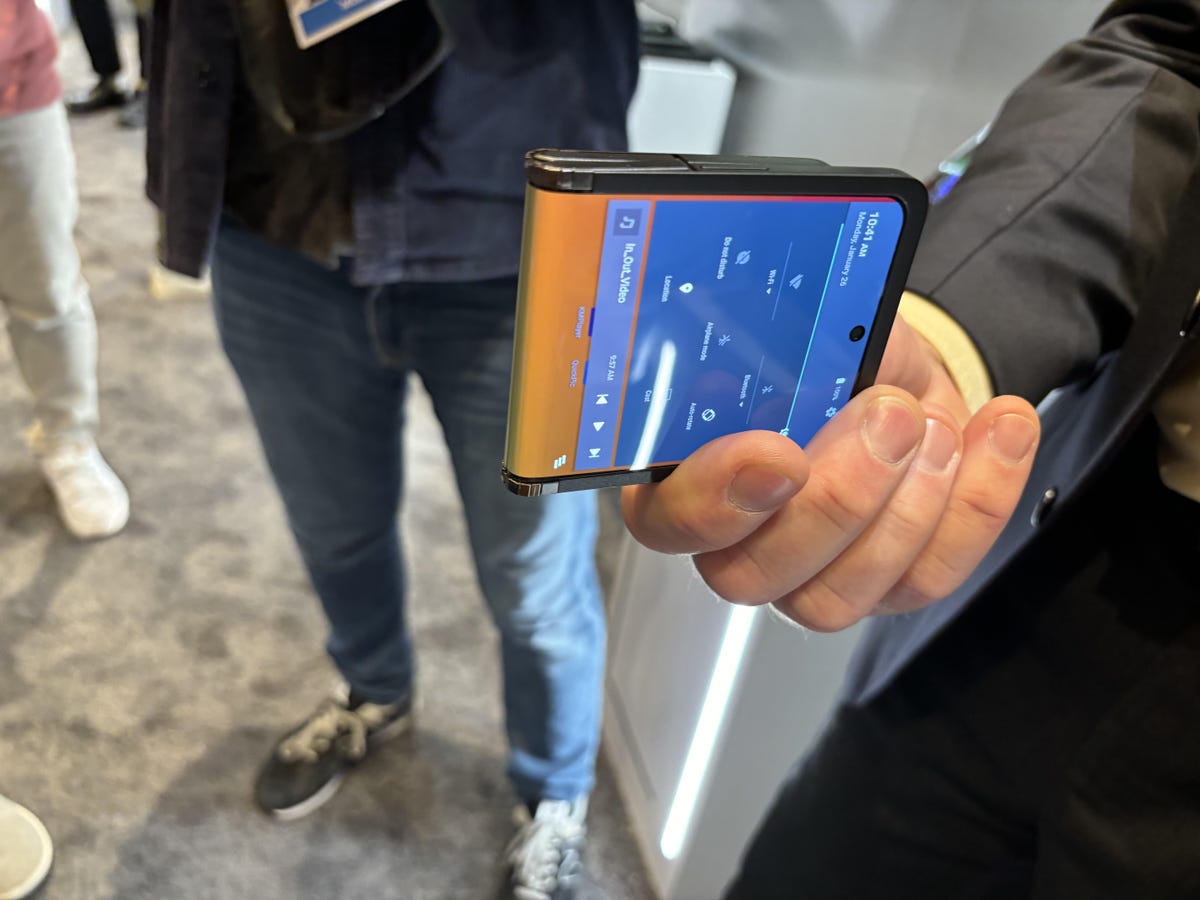 samsung flip concept phone at ces 2024