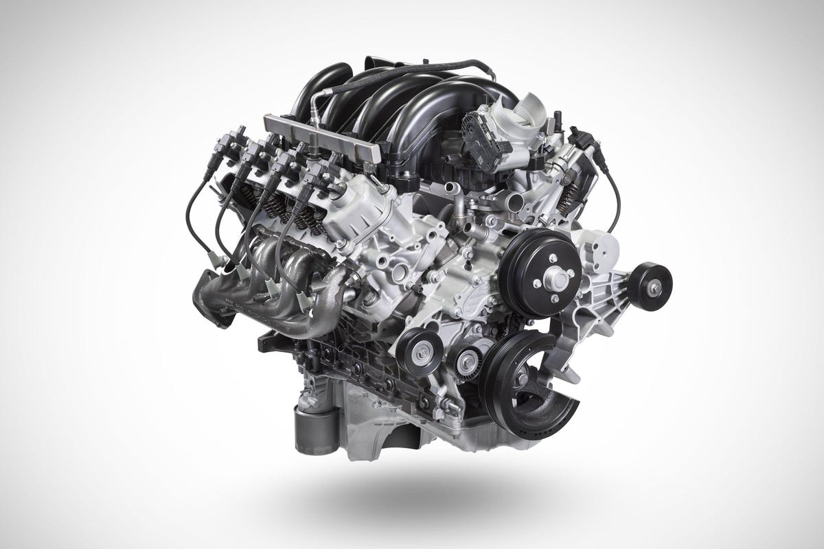 Ford 6.8-Liter V8 Engine