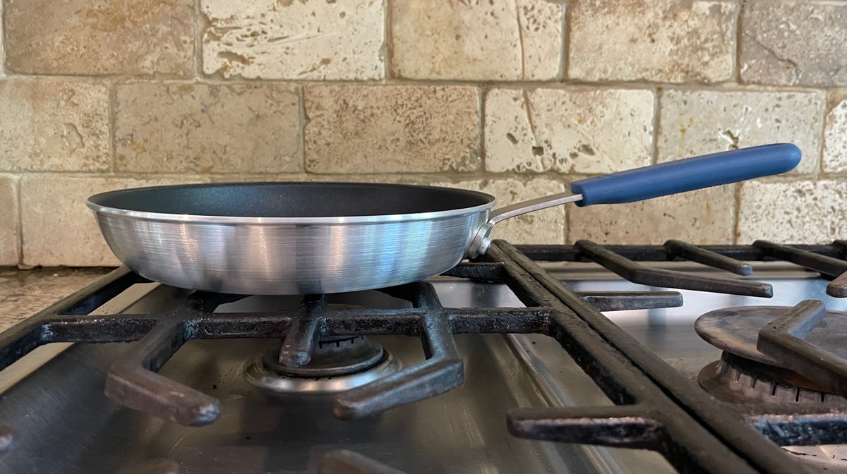 Misen frying pan on stovetop
