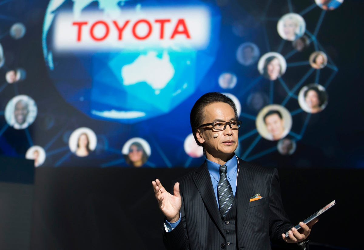 Toyota Briefs Connected Car Strategy