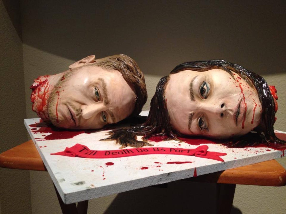 Some brides lose their heads during wedding planning, but bride and chef Natalie Sideserf use it as inspiration as with this 'Till Death Do Us Part" cake.