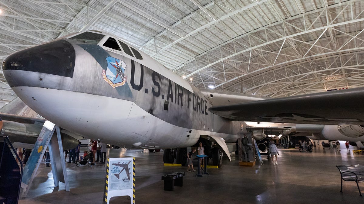 sac-air-and-space-museum-25-of-52