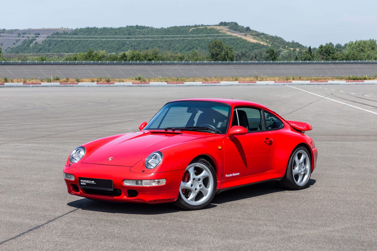 The 1995 Porsche 911 is a living legend - CNET
