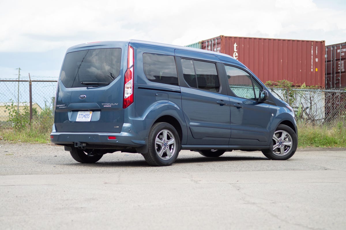 2019-ford-transit-connect-012