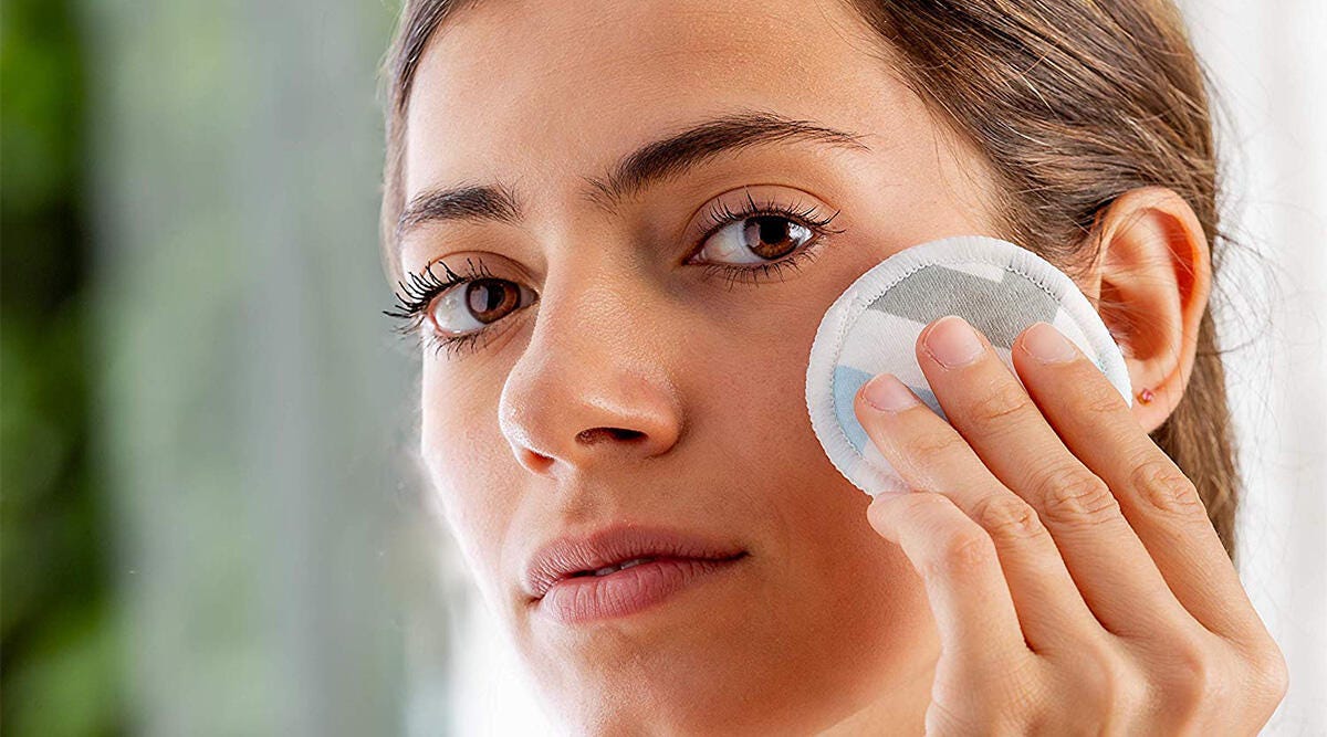 Reusable makeup remover pads