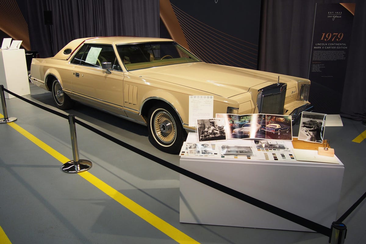 Lincoln Archives Tour - Continental MK V