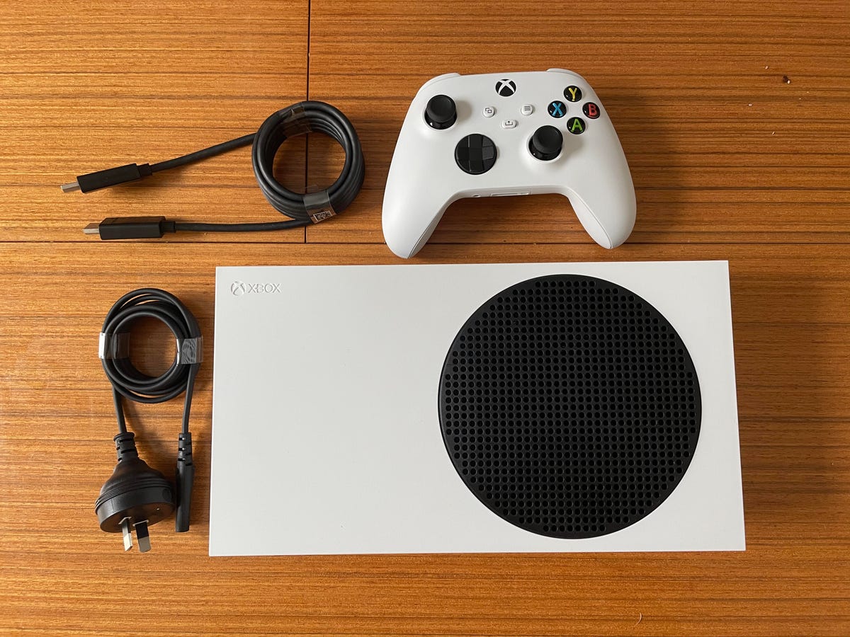 Unboxing Xbox Series S: Everything in the box - CNET