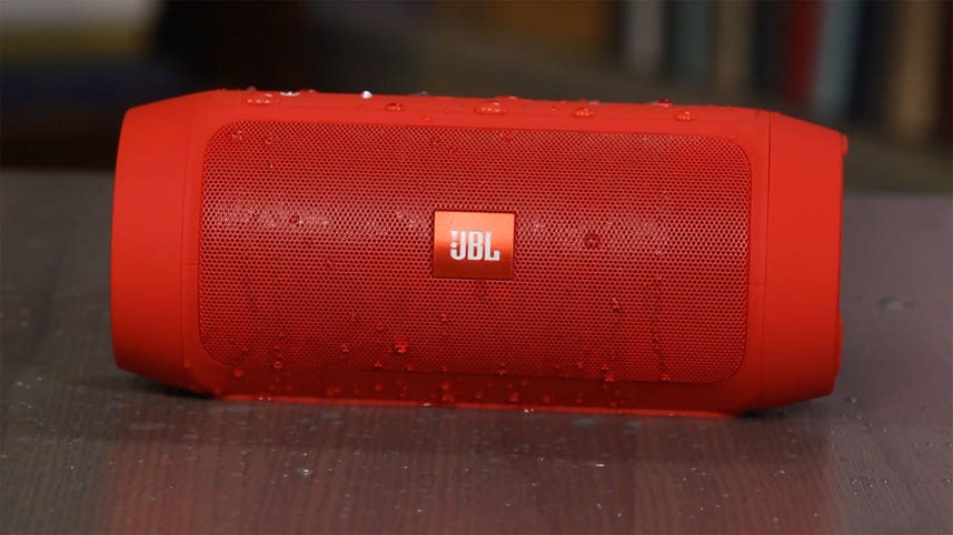 JBL Charge 2+: A mini Bluetooth speaker with maximum performance