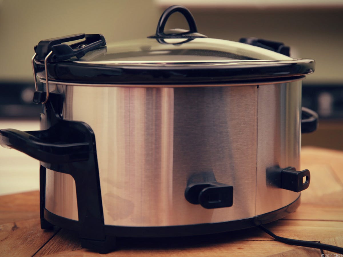 Crock-Pot Cook & Carry Digital Slow Cooker review: Crock-Pot's affordable slow  cooker keeps it simple - CNET