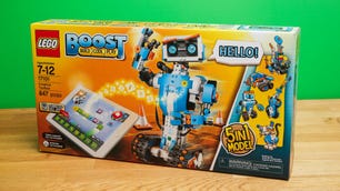 lego-boost-robot-kit-01
