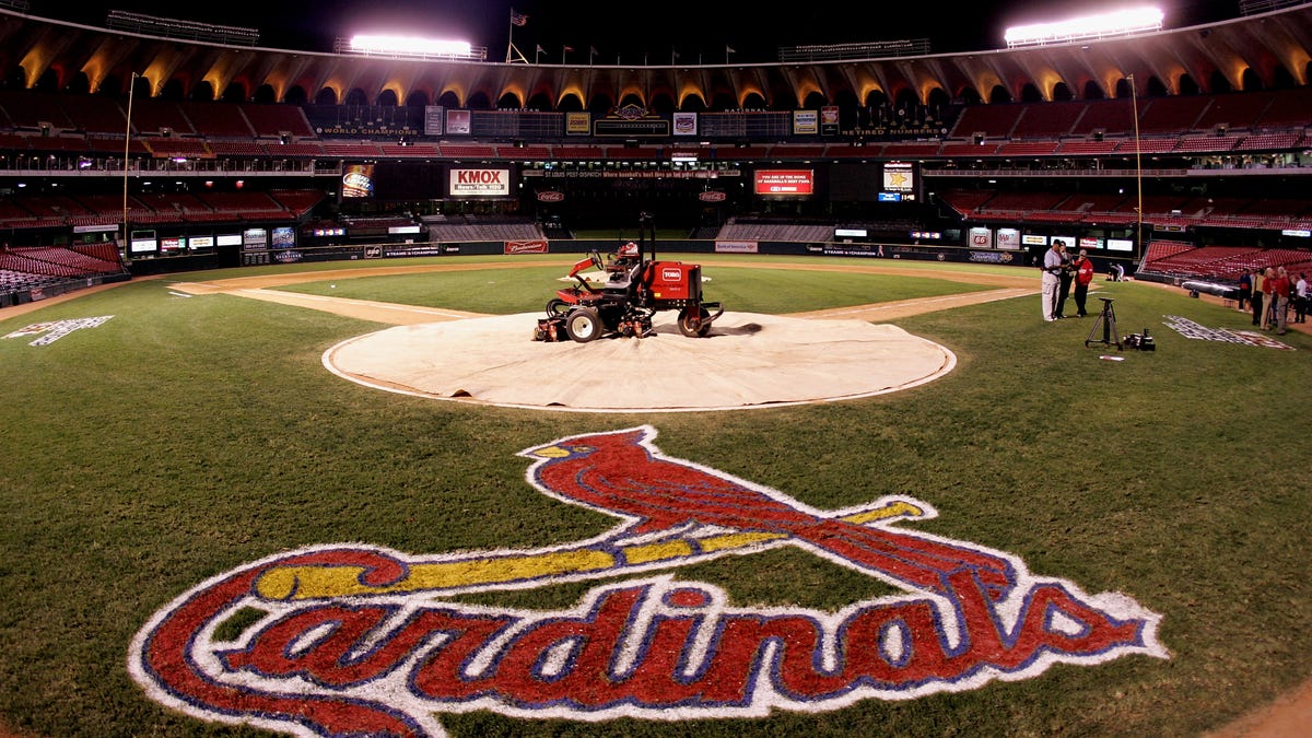 Image of the Cardinals&apos; home field