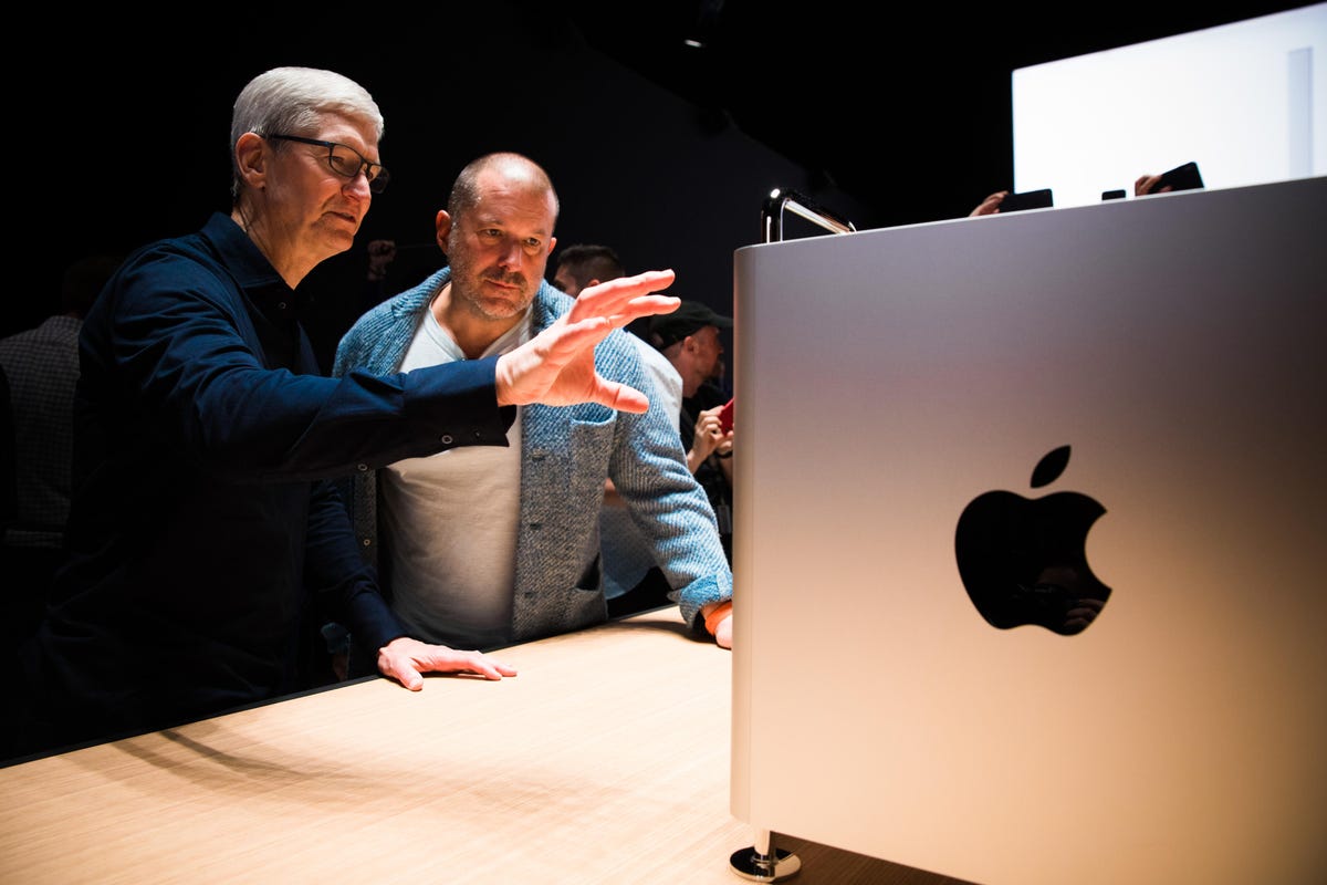 Tim Cook and Jony Ive at Apple WWDC with the new Mac Pro