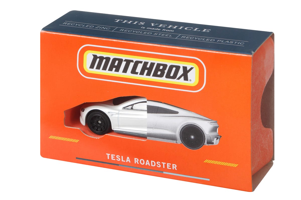mattel-matchbox-tesla-roadster-recyclable-materials-113