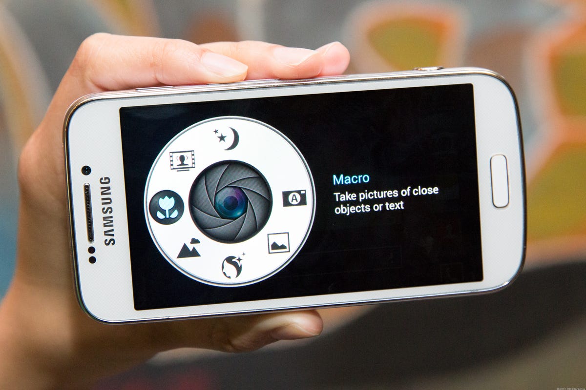 Samsung-Galaxy-S4-Zoom-Camera-9437.jpg
