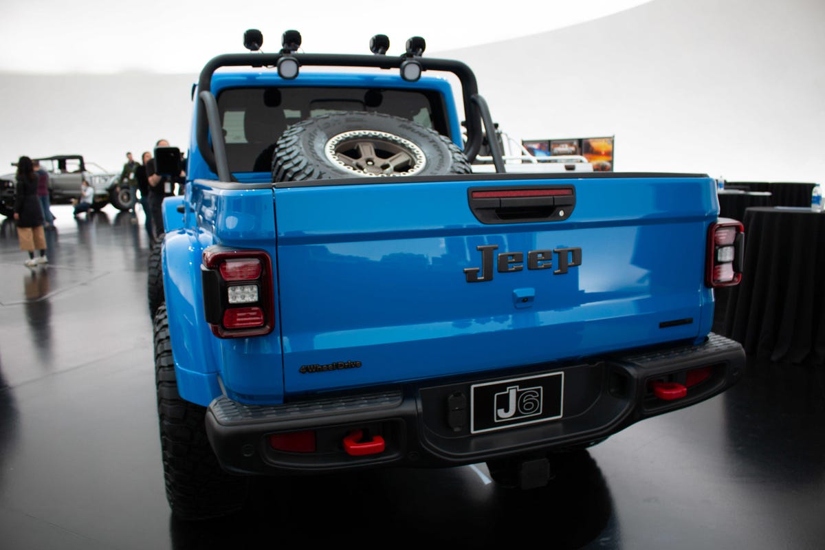 jeep-j6-5