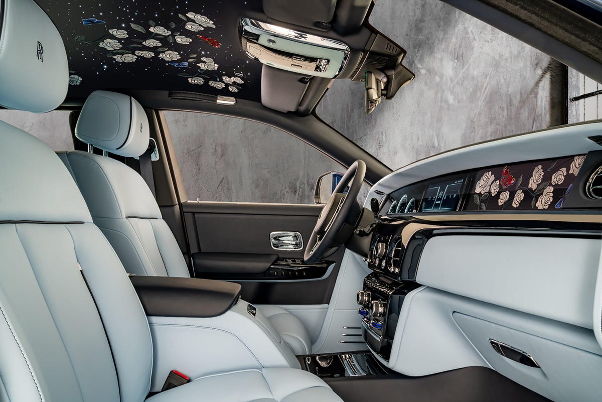 Rolls-Royce Phantom floral interior