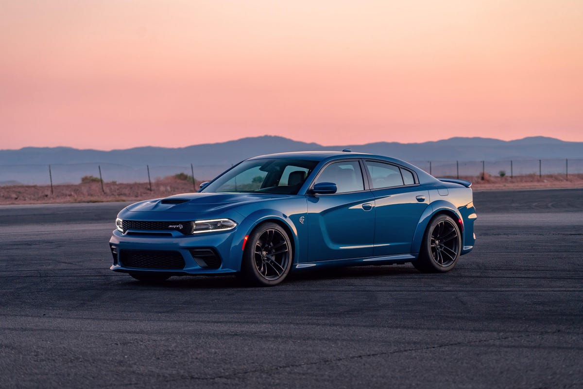 2020-dodge-charger-hellcat-widebody-32