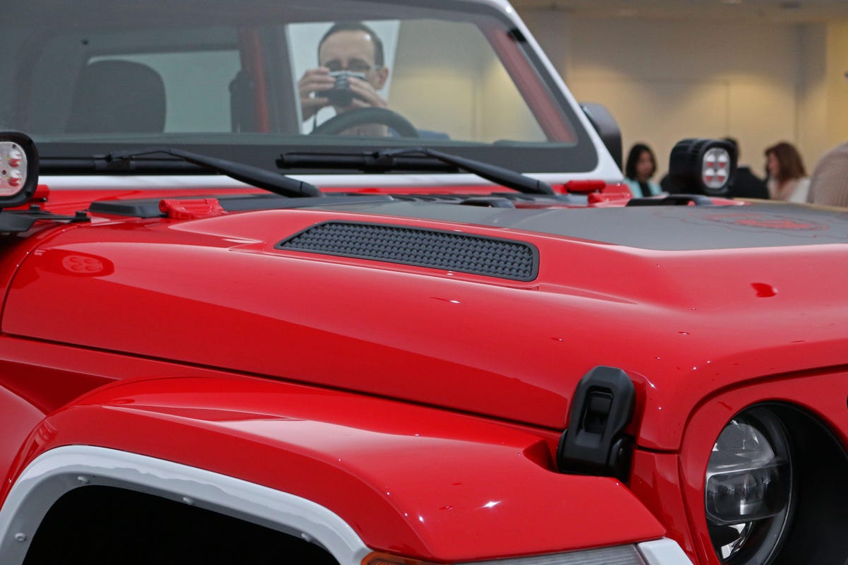 jeep-jeepster-concept-22