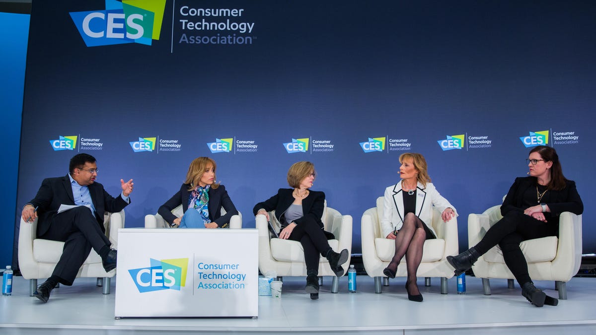 ces-2020-privacy-panel-5954