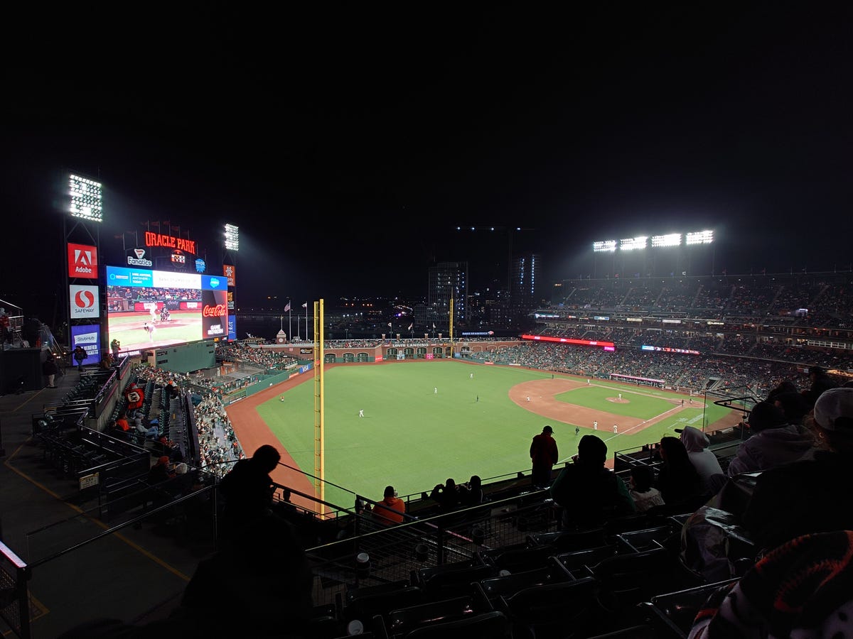 A photo from the Xperia 1 IV of a Giants baseball game at Oracle Field