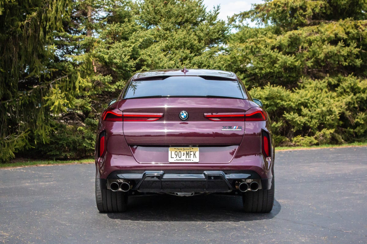 2020-bmw-x6-m-competition-28