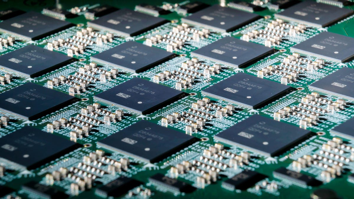 Intel fits 16 neuromorphic Loihi chips on its Nahuku board. It uses 64 of the research chips to make its 8-million neuron Pohoiki Beach computer.